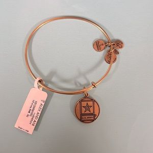 ⭐️2 for $12!⭐️ Alex and Ani US Army gold bracelet